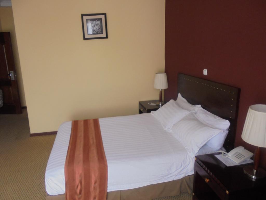 אדיס אבבה Soramba Hotel Business Plc מראה חיצוני תמונה